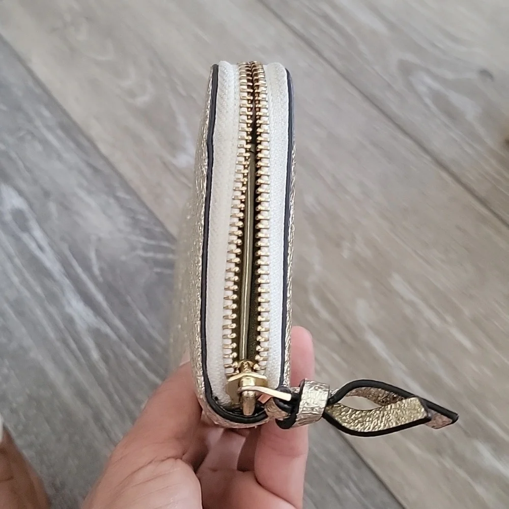 Wallet - Picture 5 of 5